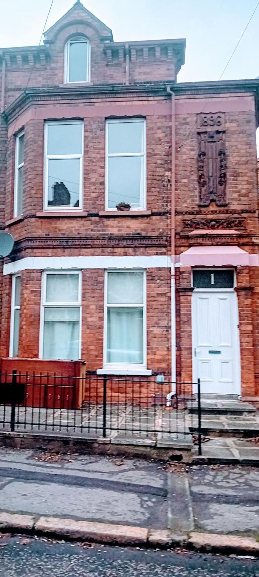 Aaron'S Holiday Home Belfast Bagian luar foto
